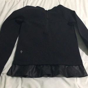 Lululemon kids top